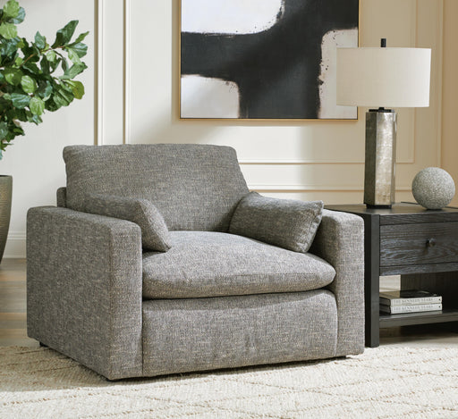 Dramatic Oversized Chair - Dan Dan The Mattress Man (Midland, MI)