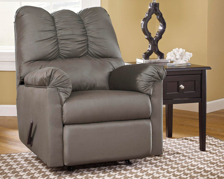 Darcy Recliner - Dan Dan The Mattress Man (Midland, MI)