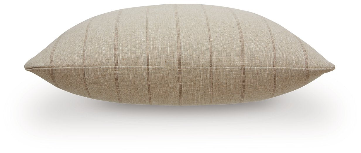 Valwick Pillow (Set of 4) - Dan Dan The Mattress Man (Midland, MI)