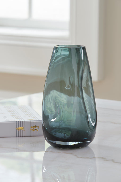 Beamund Vase - Dan Dan The Mattress Man (Midland, MI)