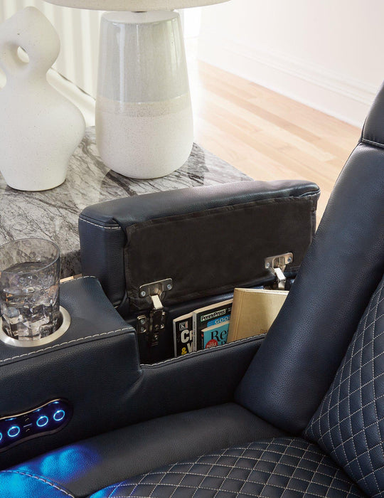 Fyne-Dyme Power Recliner - Dan Dan The Mattress Man (Midland, MI)