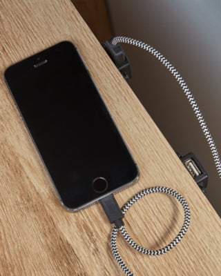 Hyanna Nightstand - Dan Dan The Mattress Man (Midland, MI)