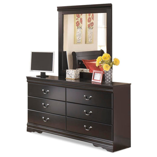 Huey Vineyard Dresser and Mirror - Dan Dan The Mattress Man (Midland, MI)