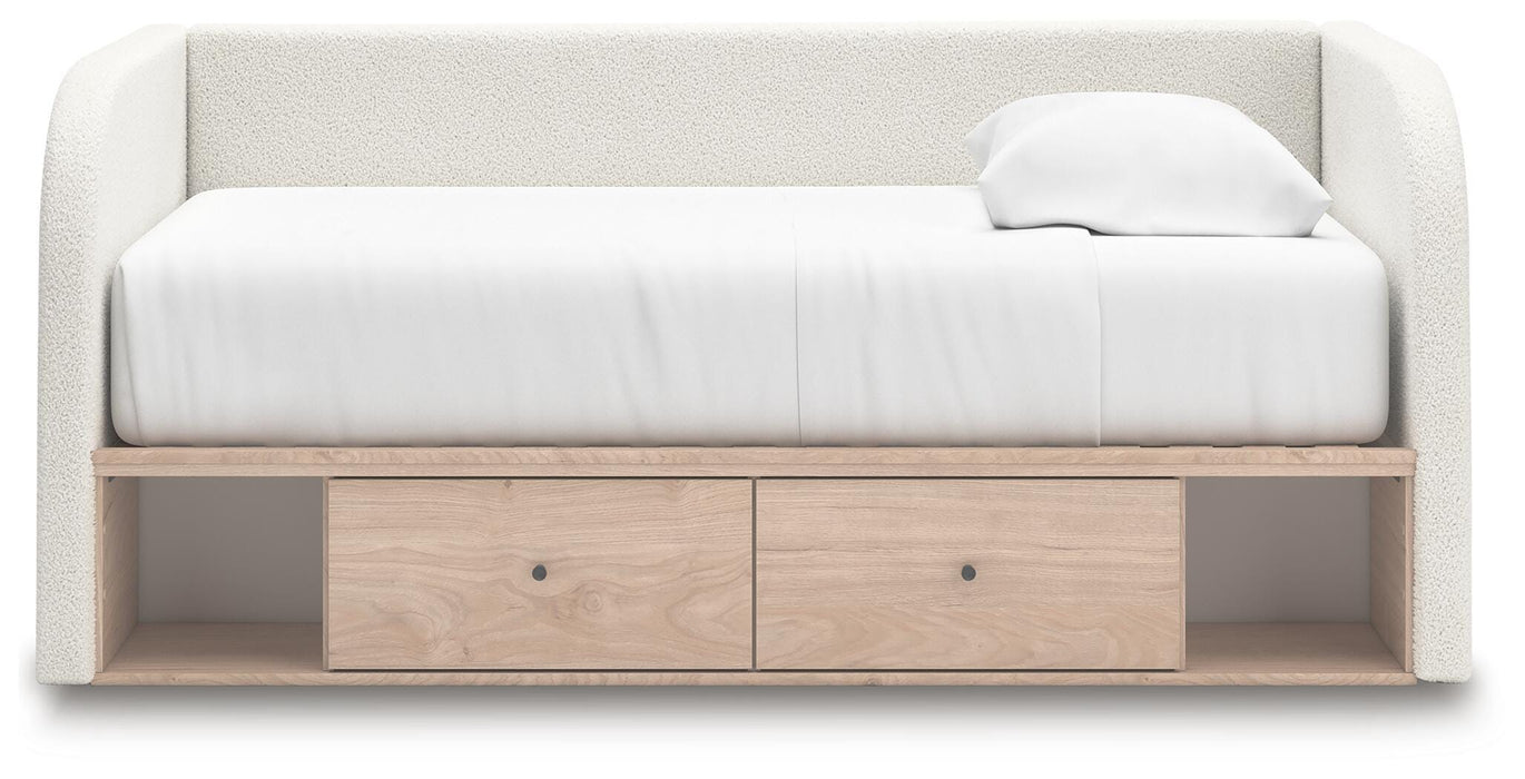 Arloster Upholstered Bed - Dan Dan The Mattress Man (Midland, MI)