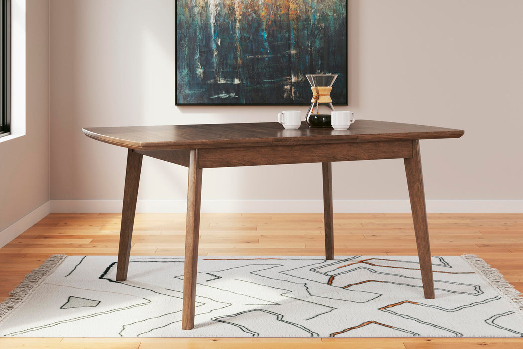 Lyncott Dining Room Set - Dan Dan The Mattress Man (Midland, MI)