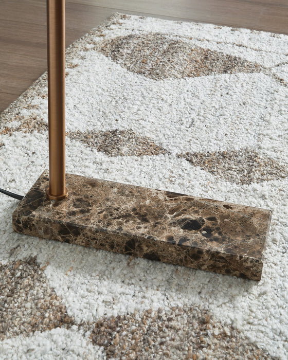 Yafe Floor Lamp - Dan Dan The Mattress Man (Midland, MI)