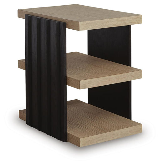 Rylandyn End Table - Dan Dan The Mattress Man (Midland, MI)